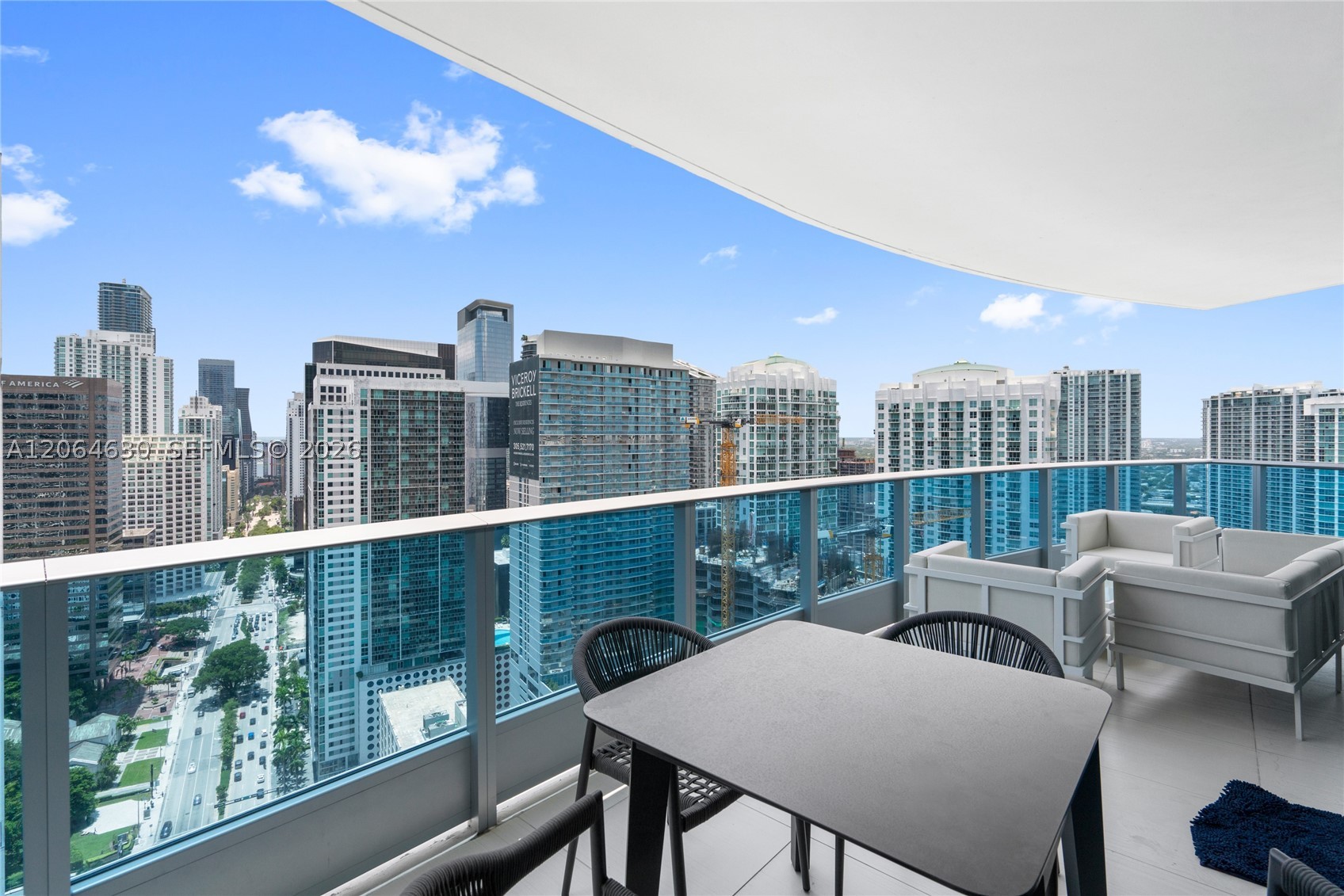 image Epic Residences53
