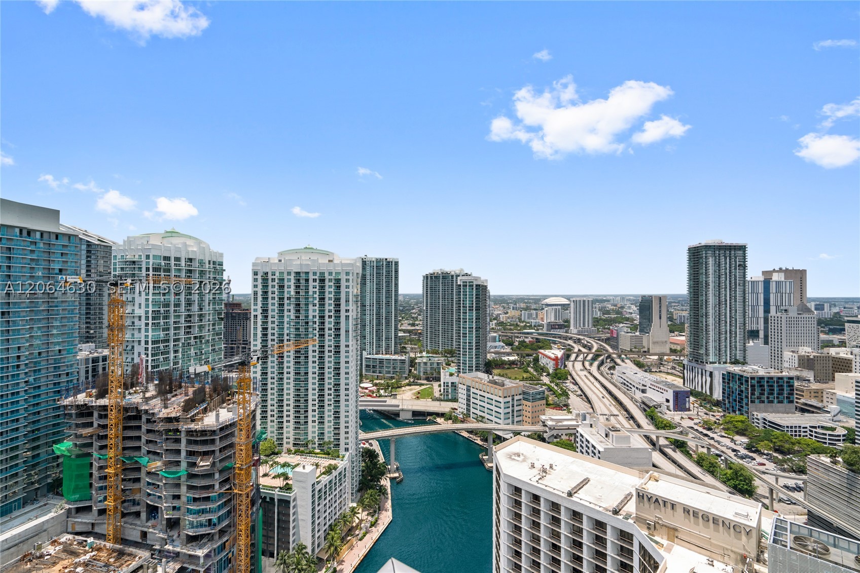 image Epic Residences56
