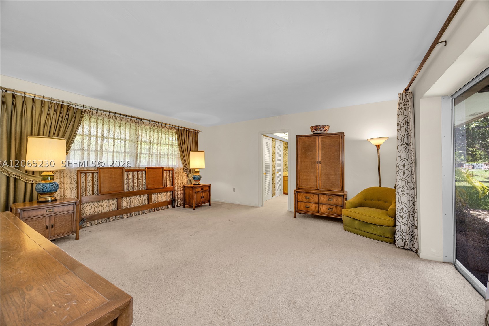 11800 SW 72nd Ave Pinecrest, FL 33156