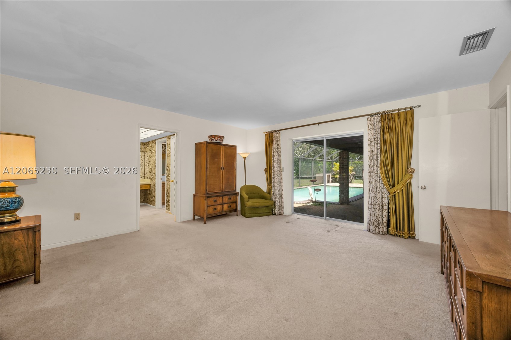 11800 SW 72nd Ave Pinecrest, FL 33156