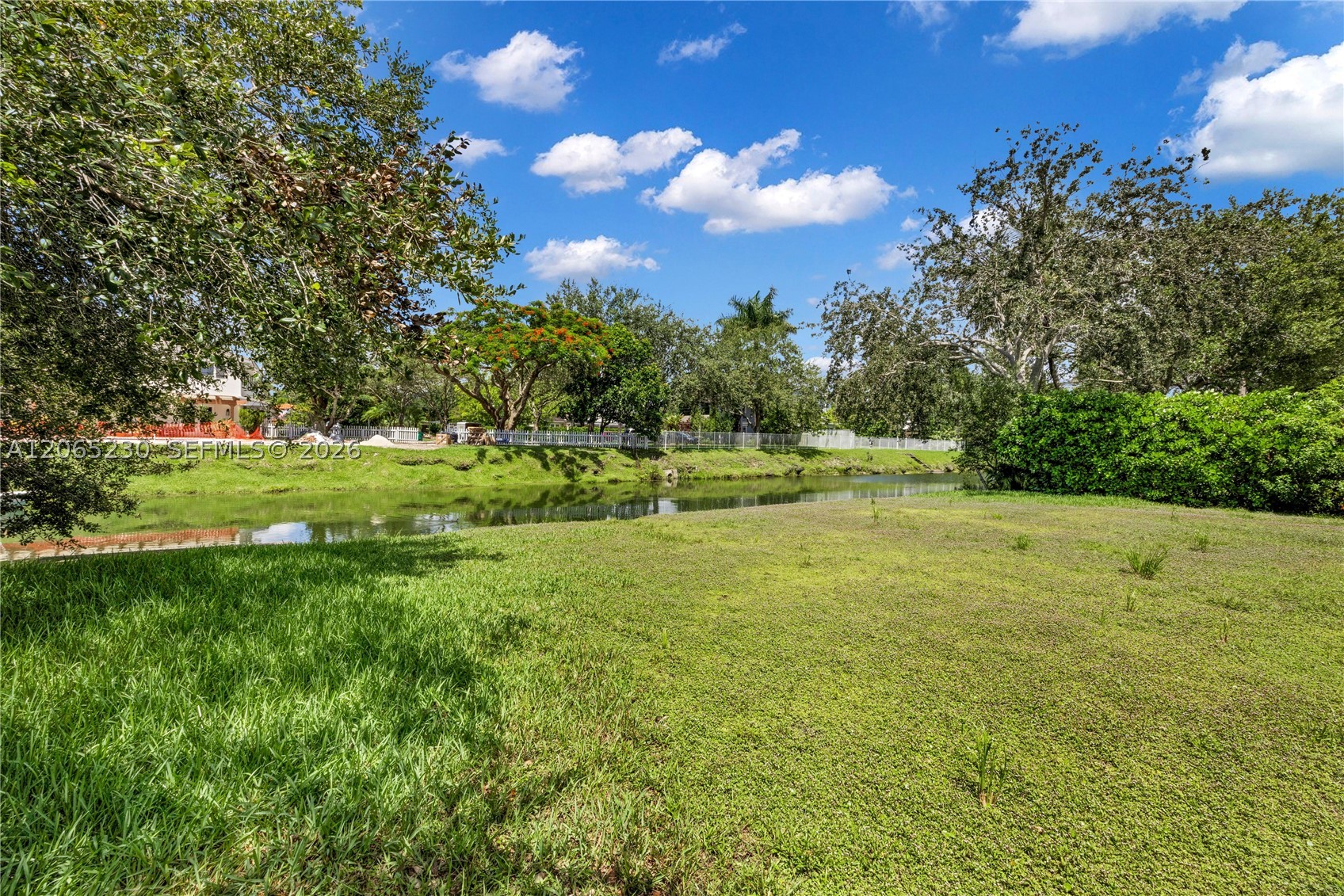 11800 SW 72nd Ave Pinecrest, FL 33156
