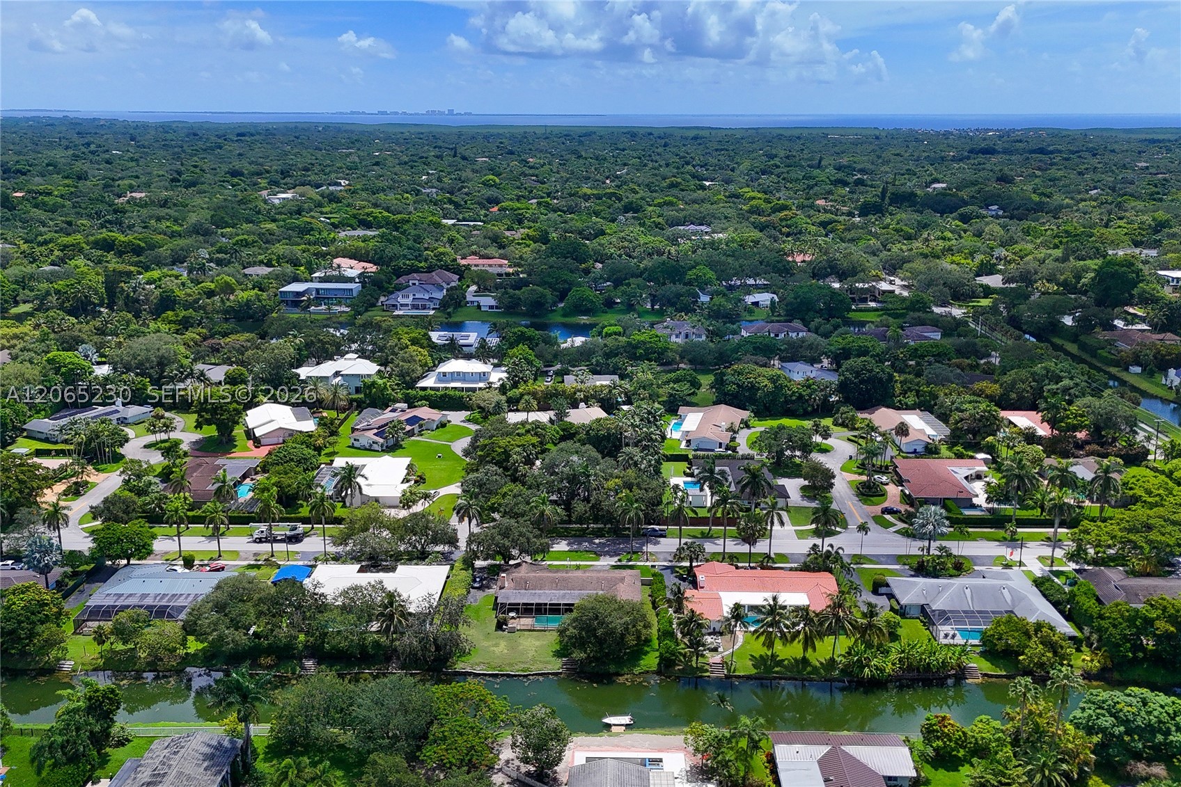 11800 SW 72nd Ave Pinecrest, FL 33156