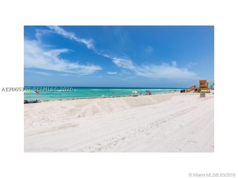 6917 Collins Ave #912