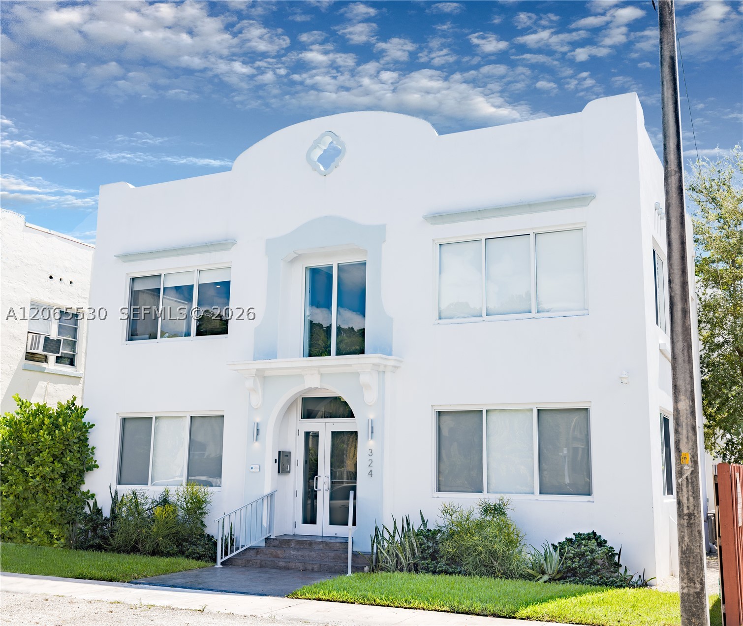 324 Mendoza Ave #5