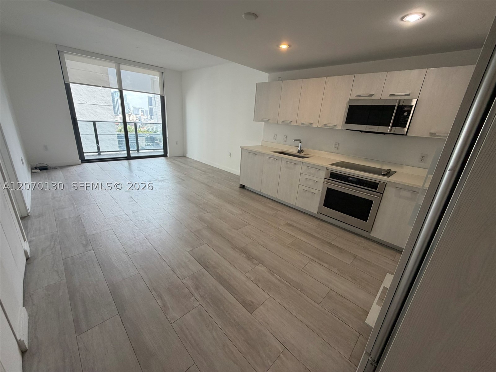 image Brickell Heights West1