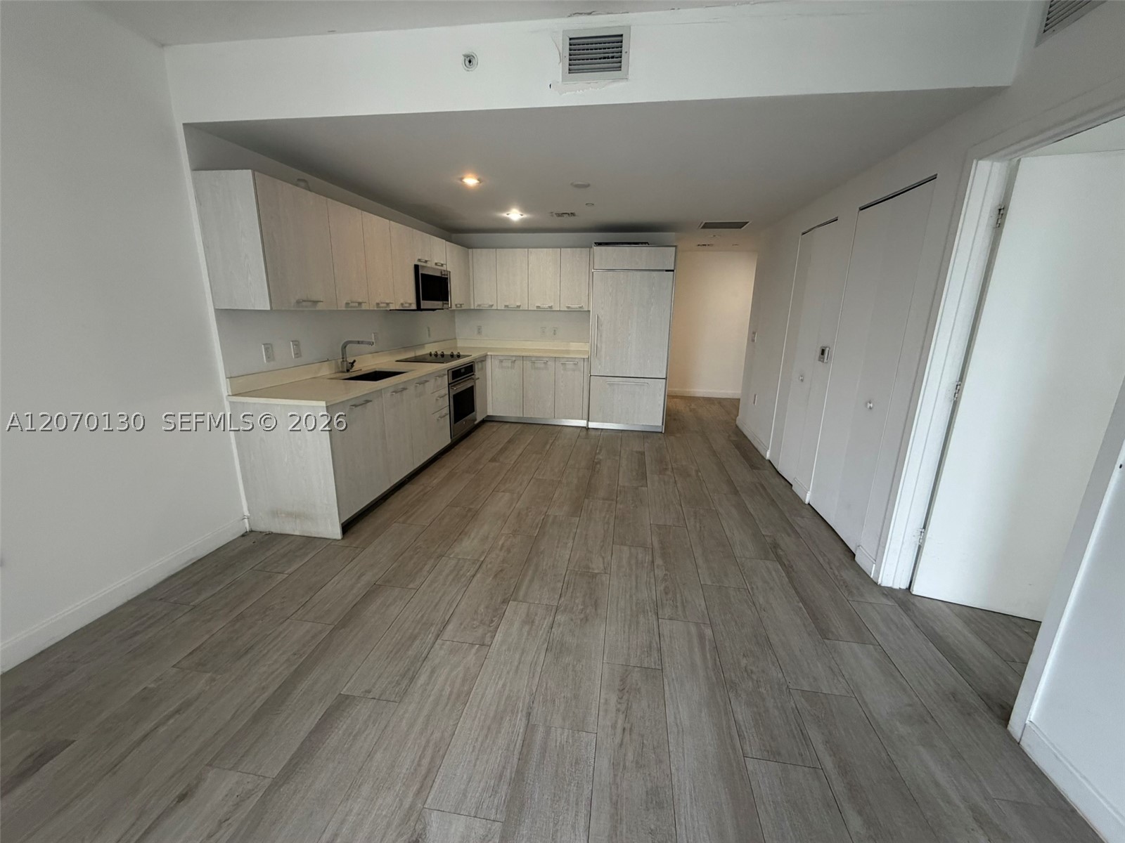 image Brickell Heights West2