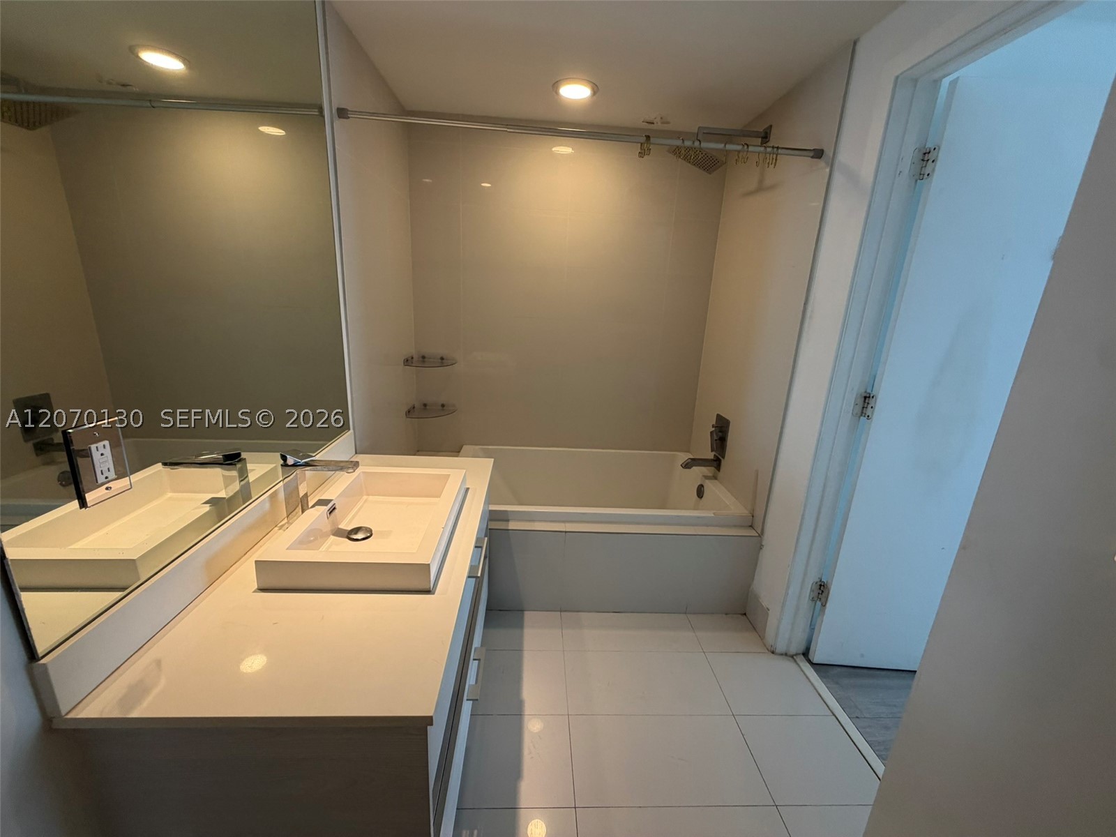 image Brickell Heights West6