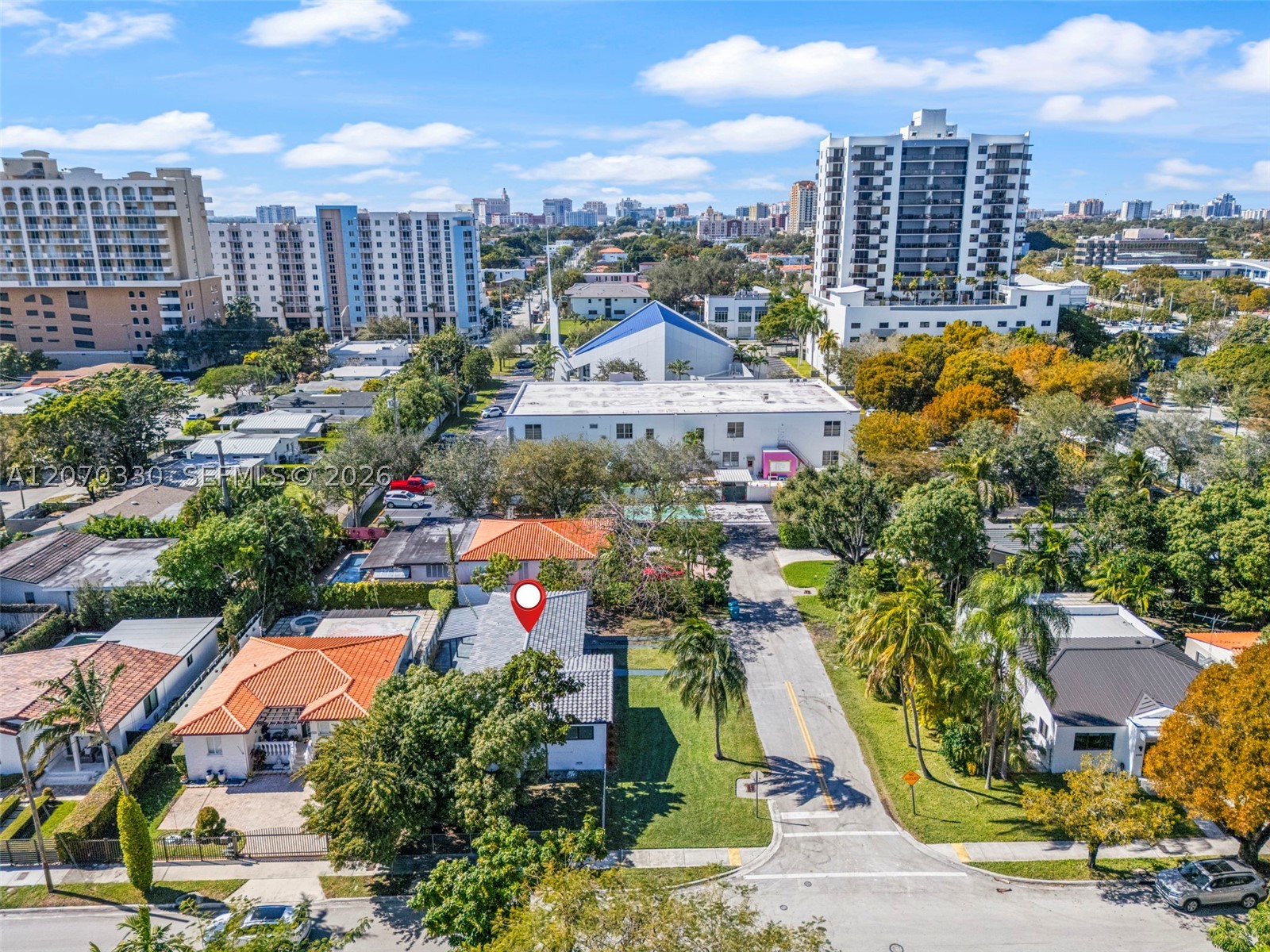 2500 SW 23rd Ter Miami, FL 33145