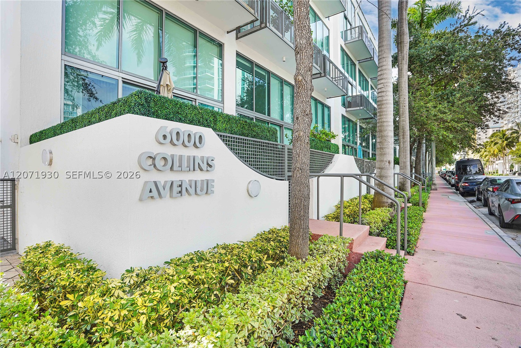 6000 Collins Ave #336