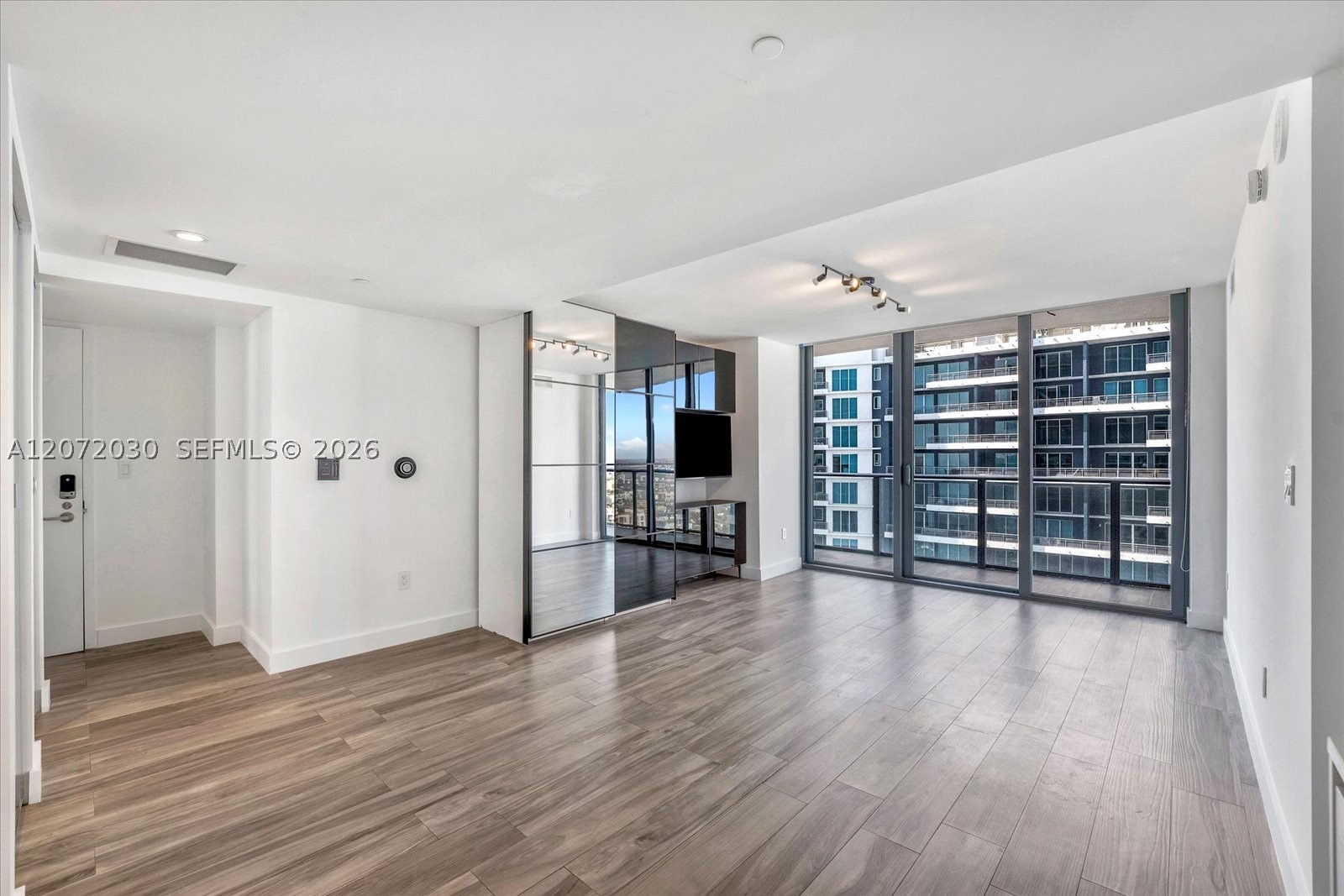 image Dua Miami (SLS Brickell)3