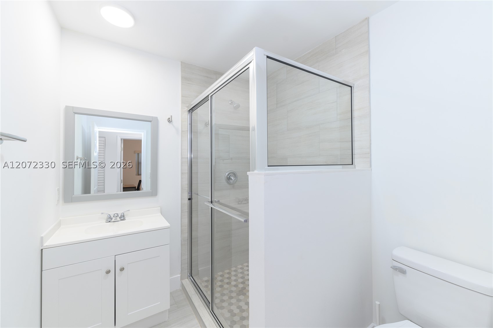5731 SW 62nd Ter Miami, FL 33143