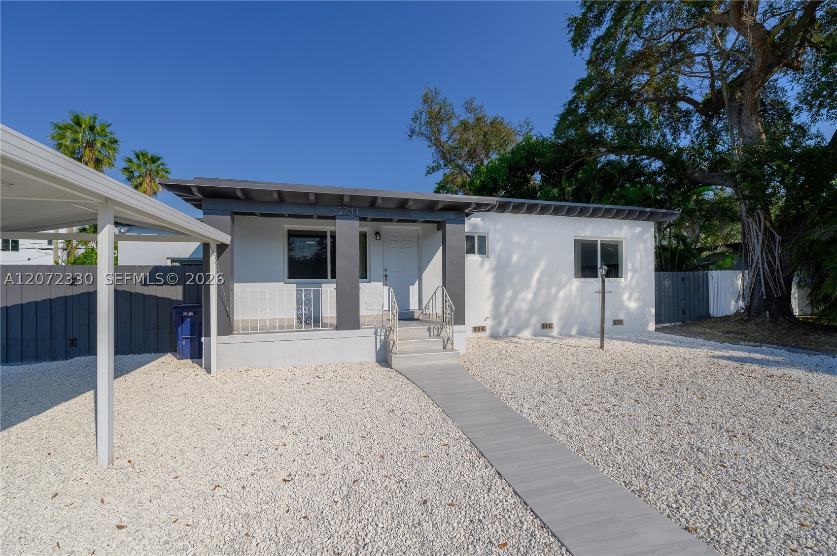 5731 SW 62nd Ter Miami, FL 33143