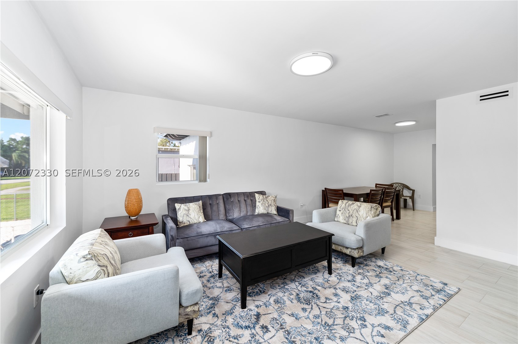5731 SW 62nd Ter Miami, FL 33143