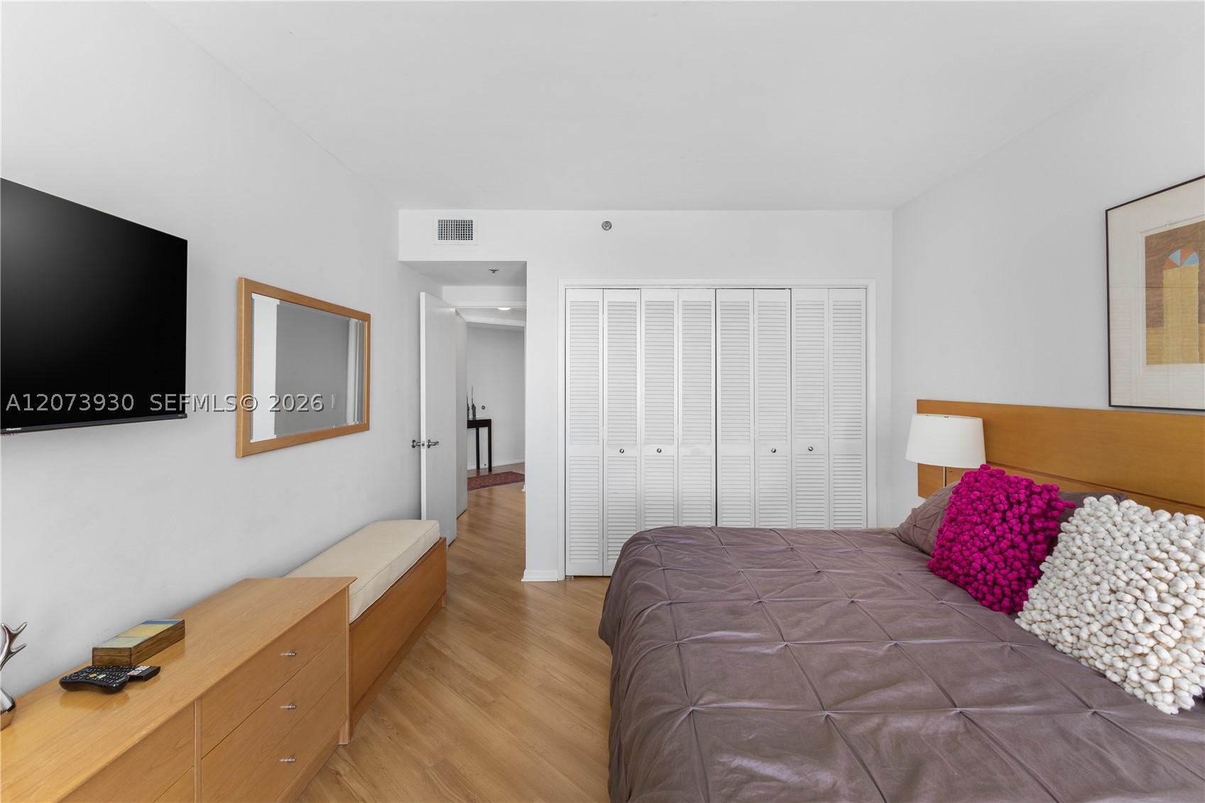 1581 Brickell Ave #1105 Miami, FL 33129