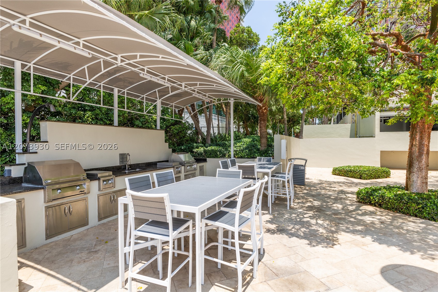 1581 Brickell Ave #1105 Miami, FL 33129