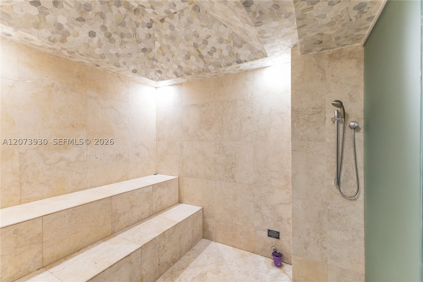 1581 Brickell Ave #1105 Miami, FL 33129