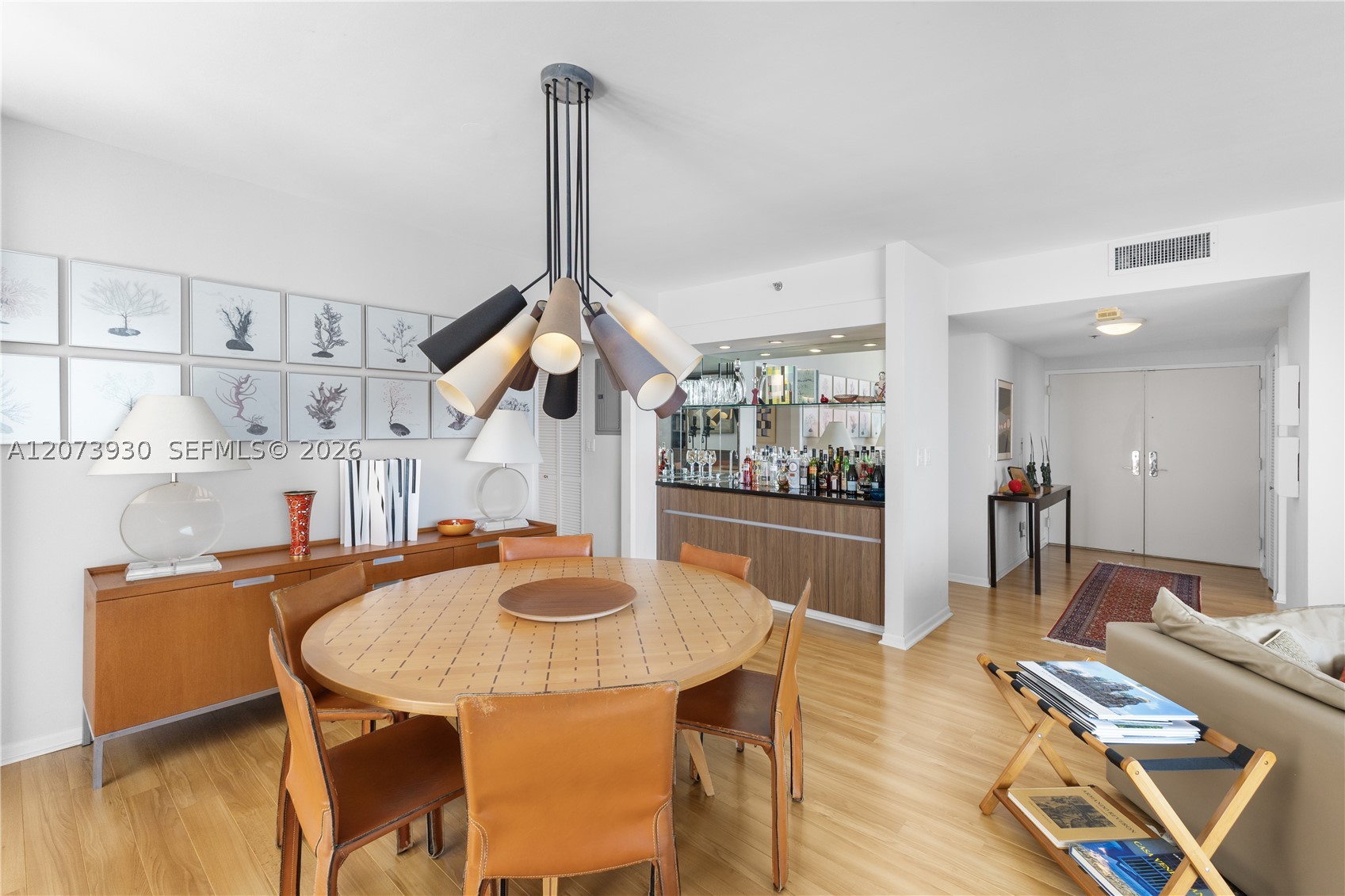 1581 Brickell Ave #1105 Miami, FL 33129