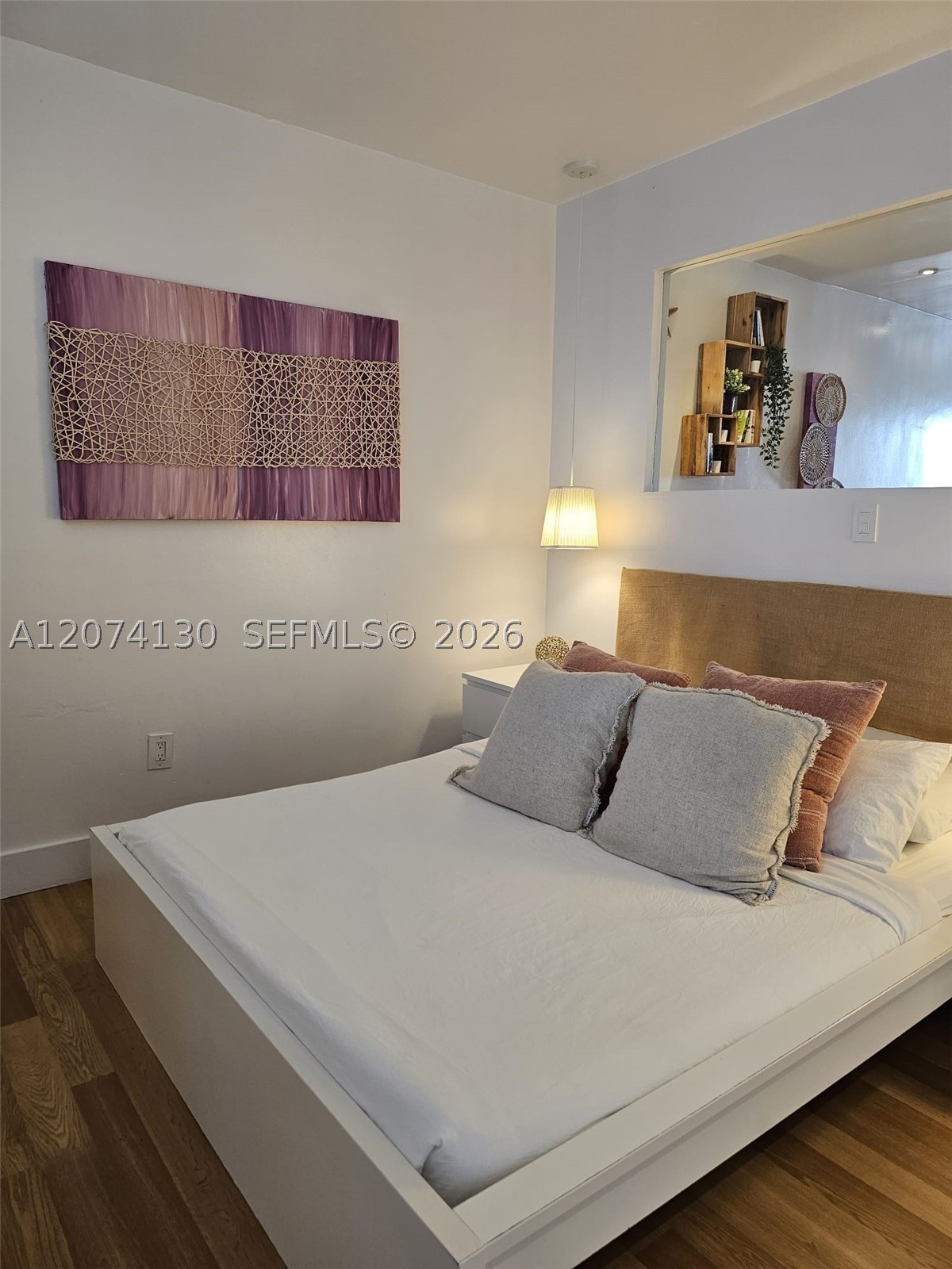 751 Collins Ave #2