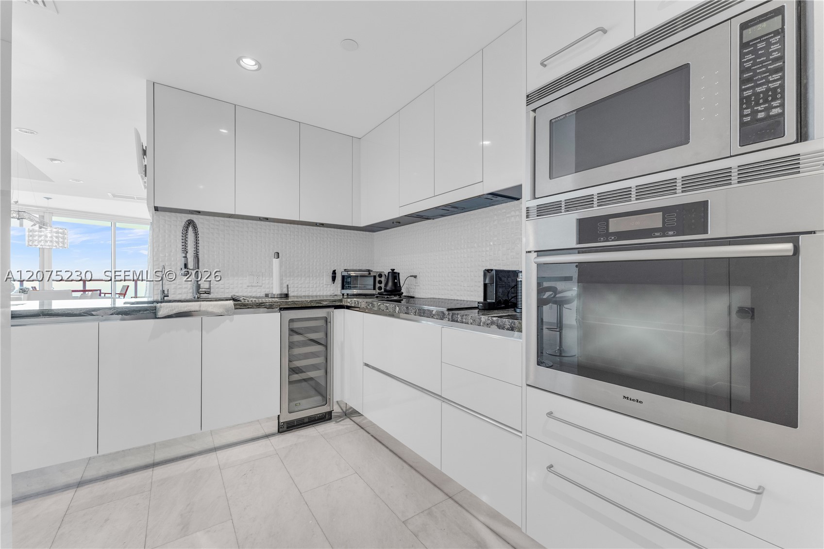 17001 Collins Ave #4102 Sunny Isles Beach, FL 33160