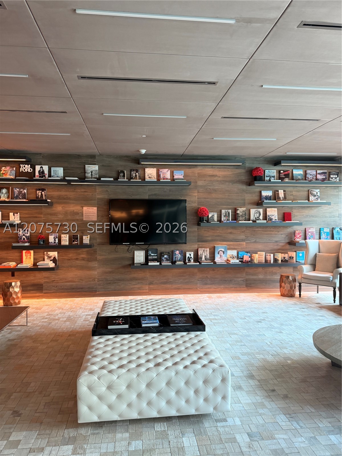 1080 Brickell Ave #913 Miami, FL 33131