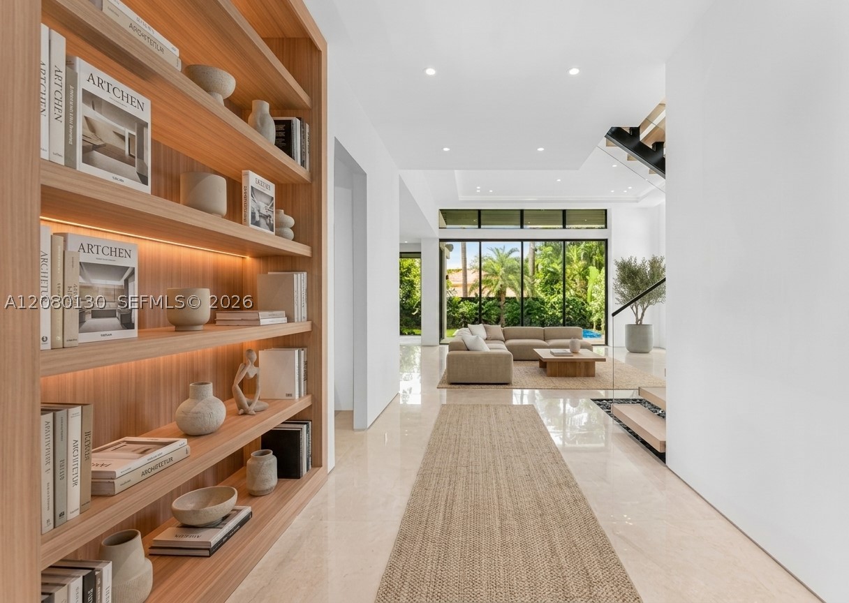 340 SW 20th Rd Miami, FL 33129