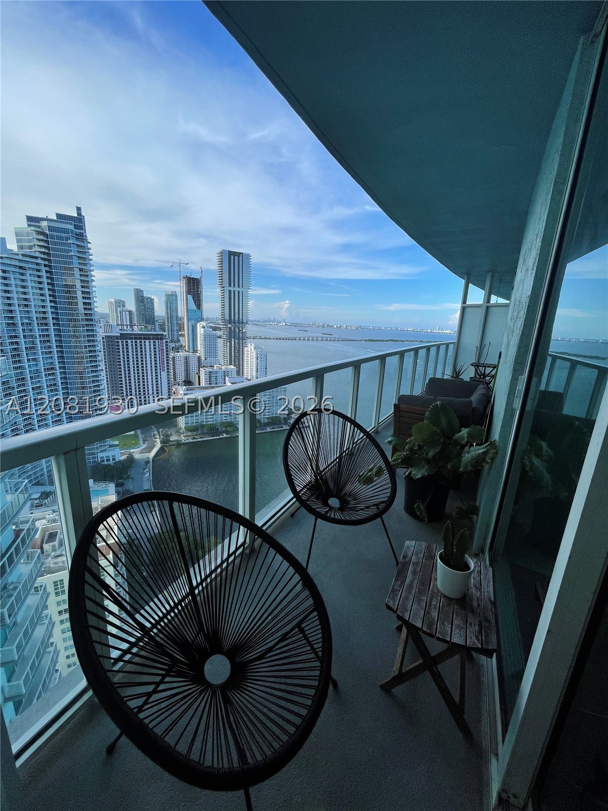 1900 N Bayshore Dr #3608