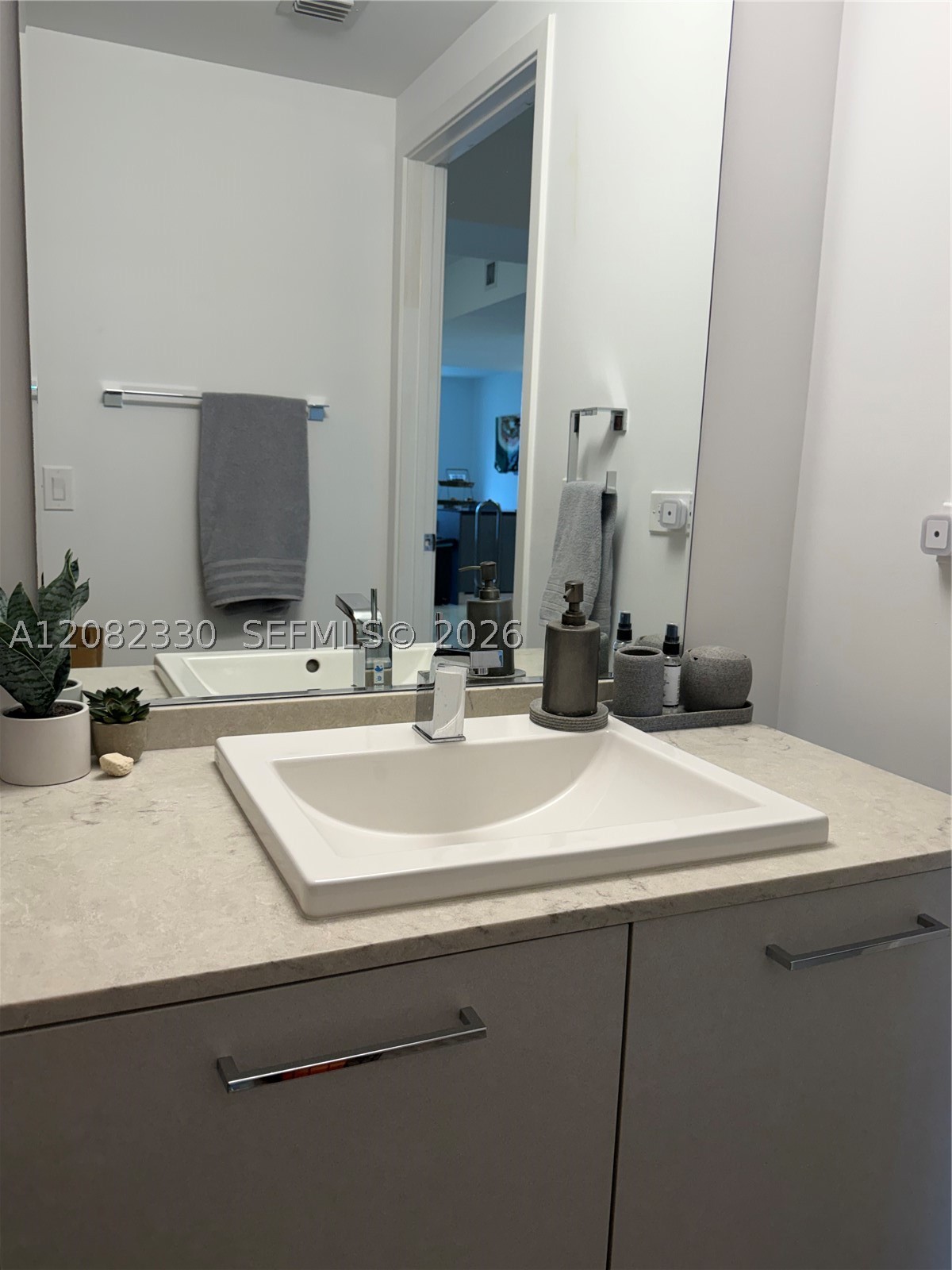 image 1010 Brickell11