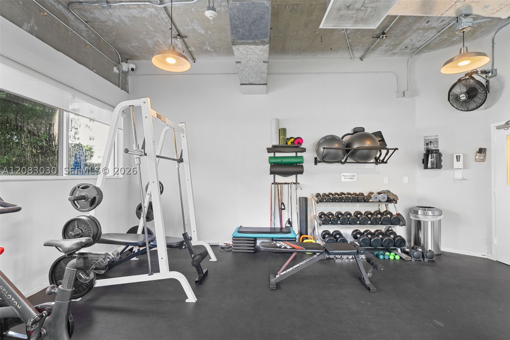 1688 West Ave #806 Miami Beach, FL 33139