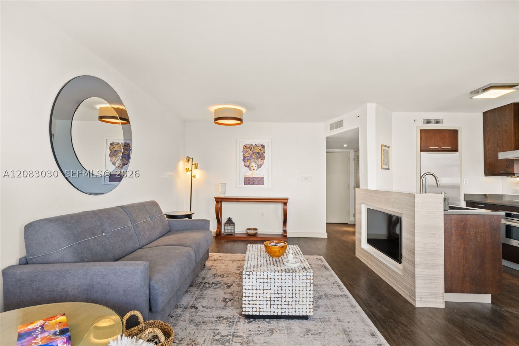 1688 West Ave #806 Miami Beach, FL 33139