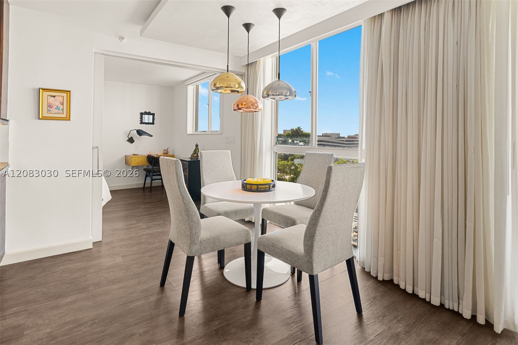 1688 West Ave #806 Miami Beach, FL 33139