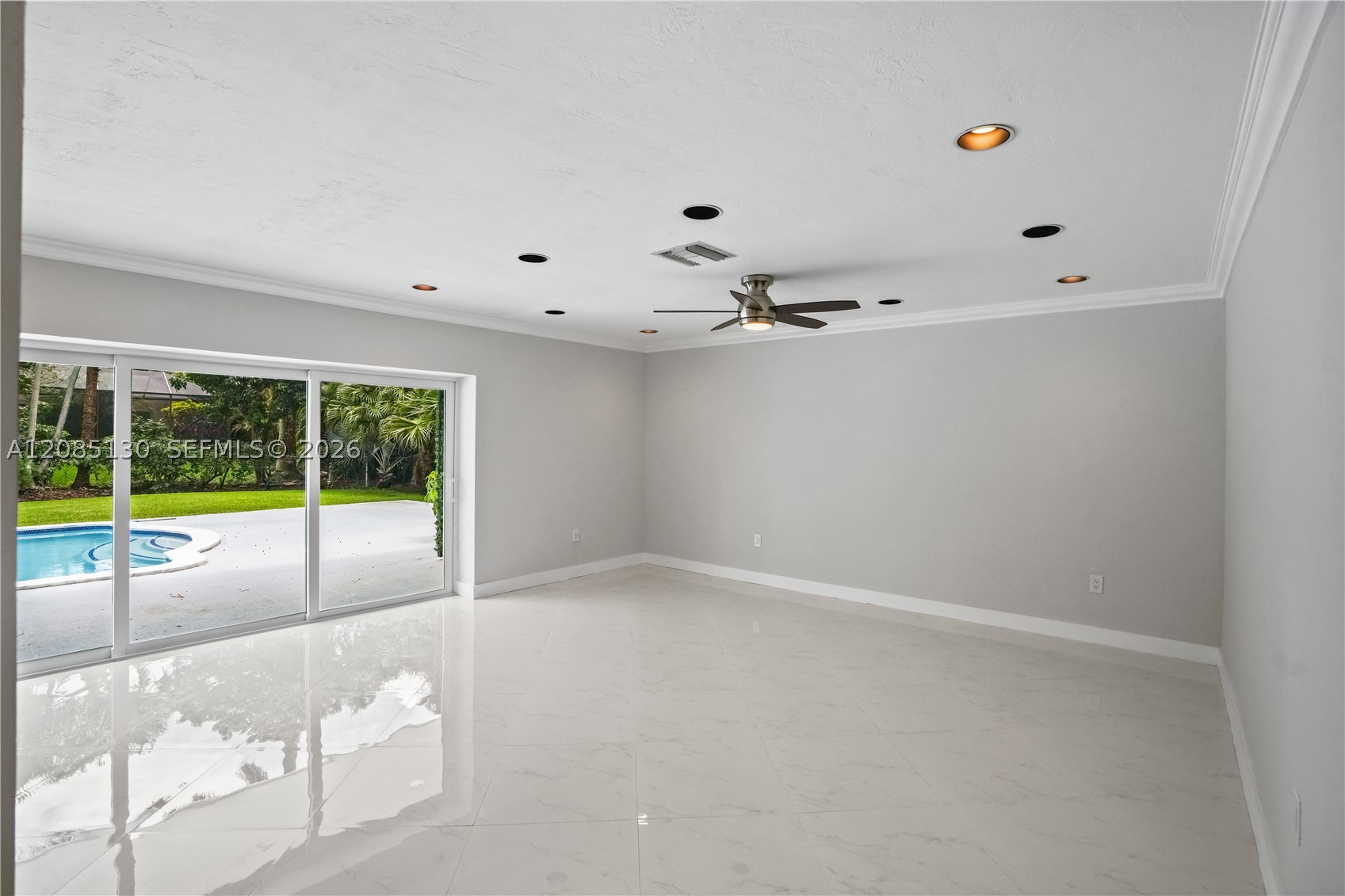 15305 SW 78th Ct Palmetto Bay, FL 33157