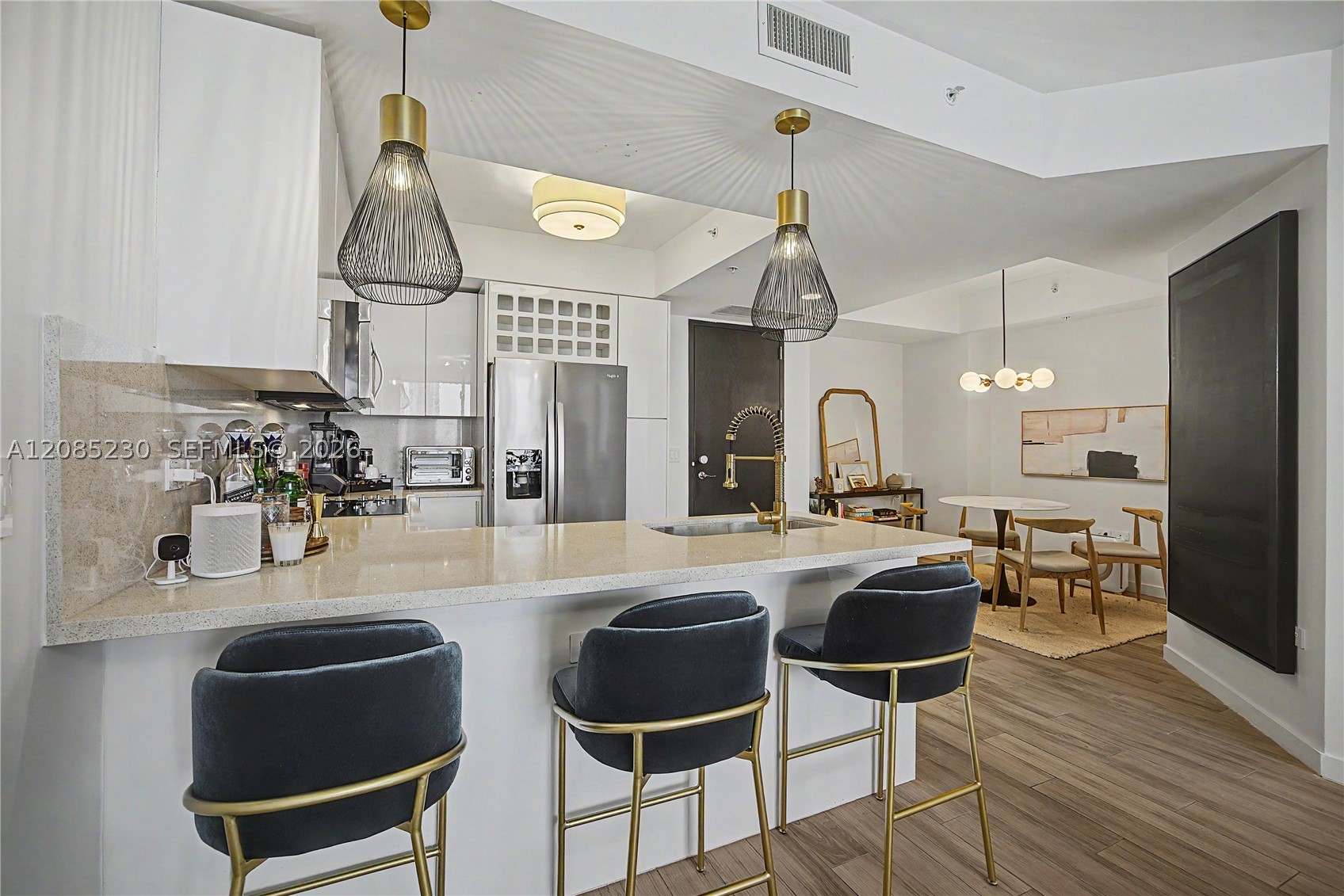 image Nine at Mary Brickell Village4
