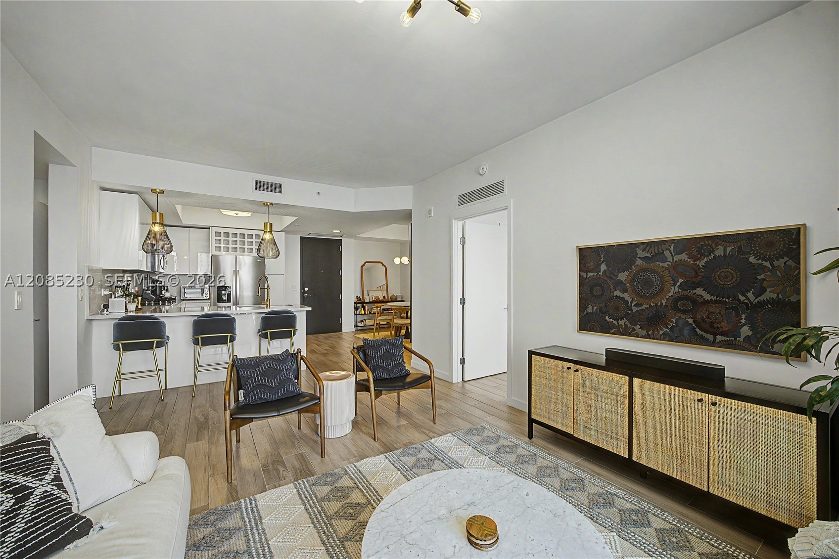 image Nine at Mary Brickell Village6