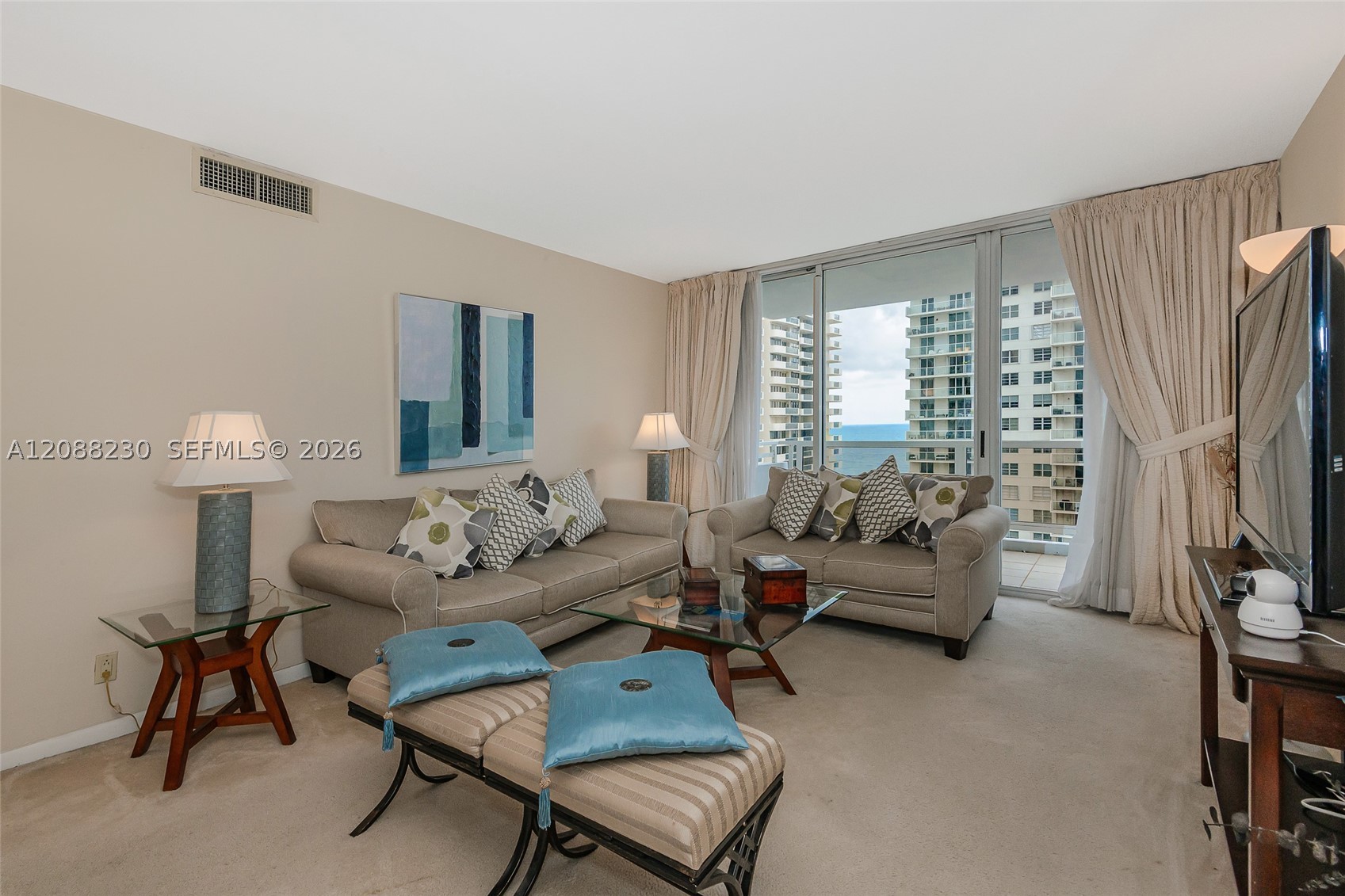 5700 Collins Ave #12D