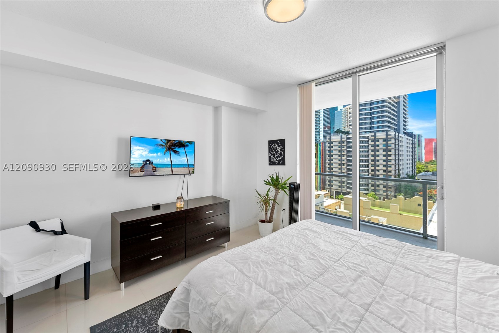 image Axis on Brickell South9