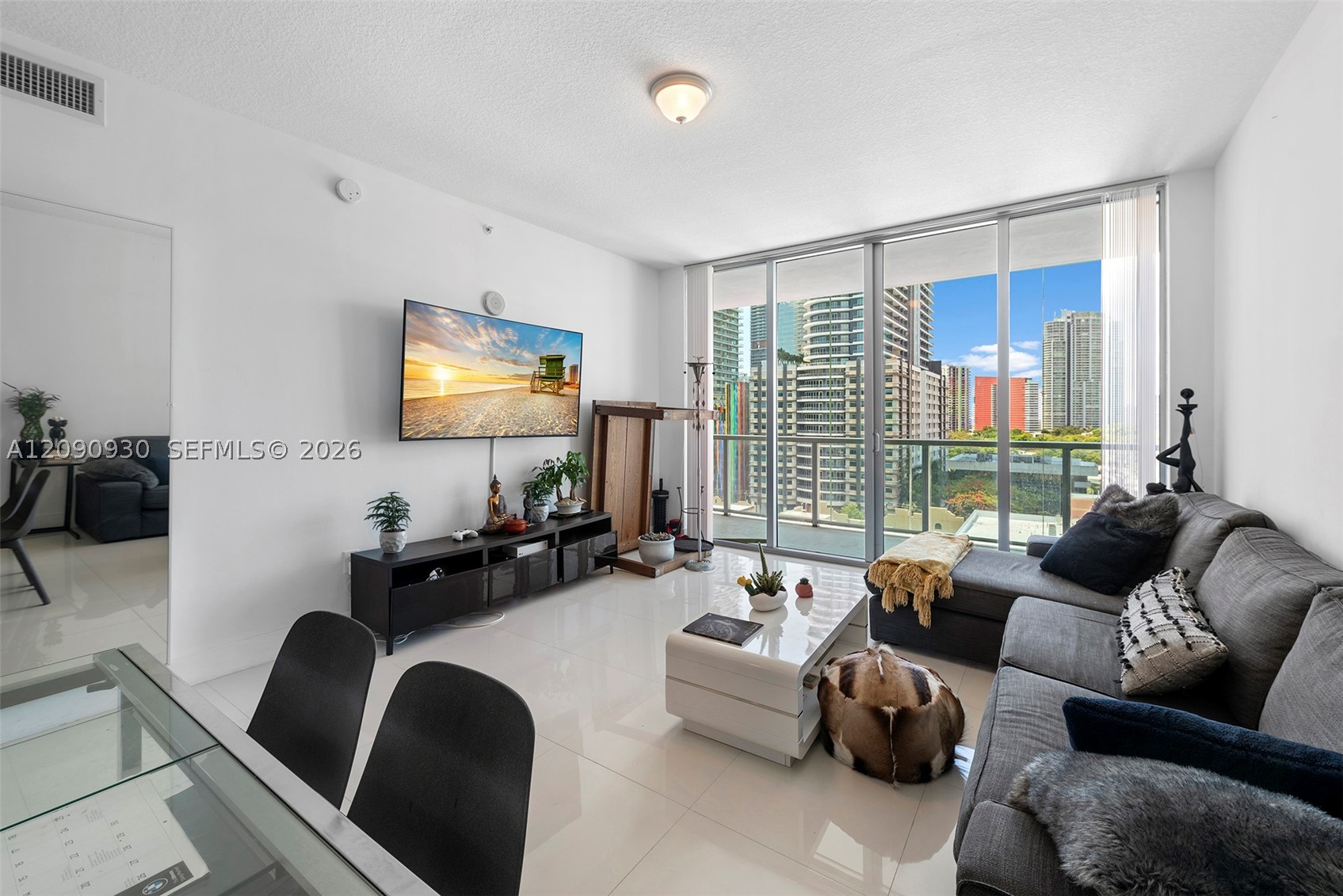 image Axis on Brickell South2