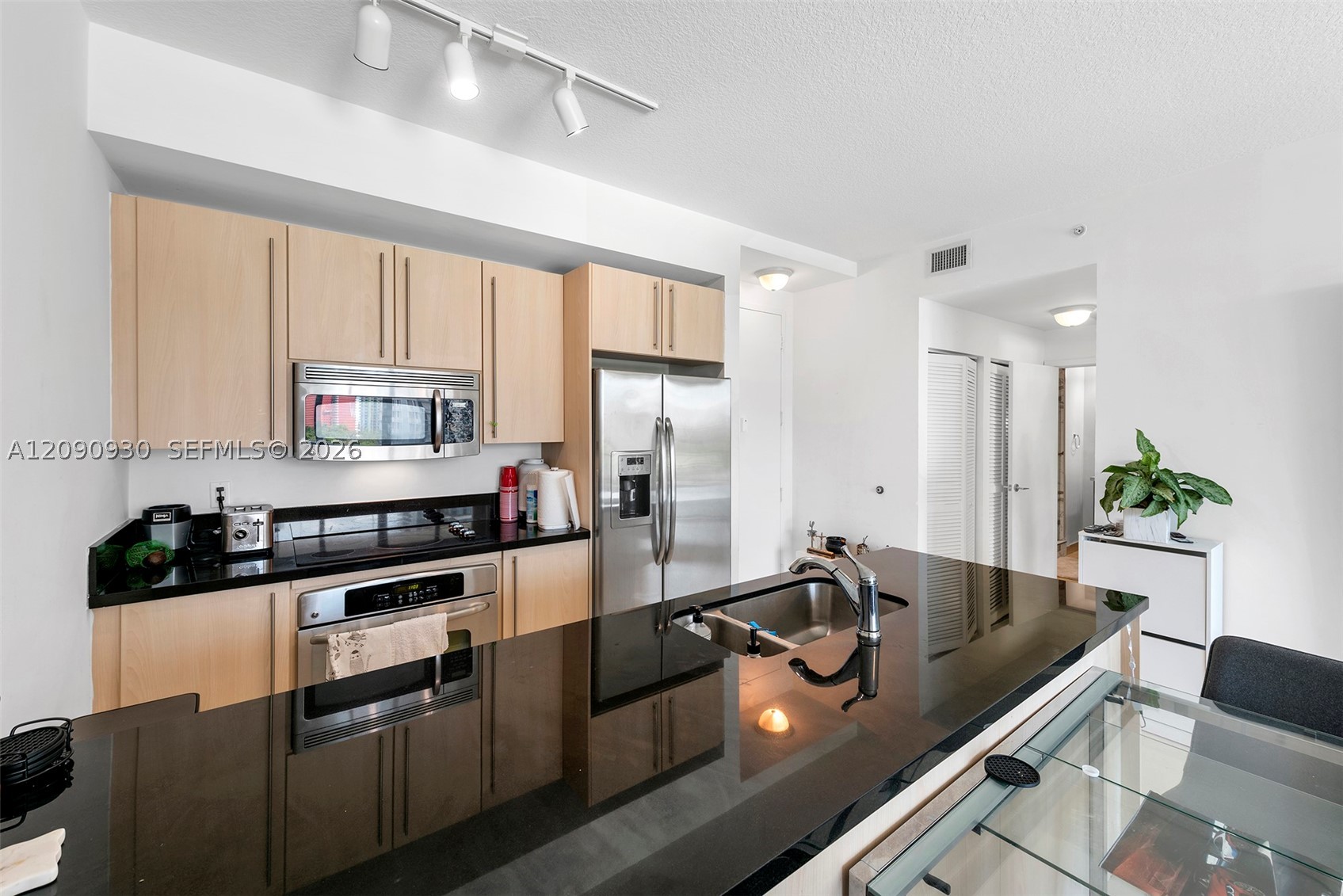 image Axis on Brickell South4