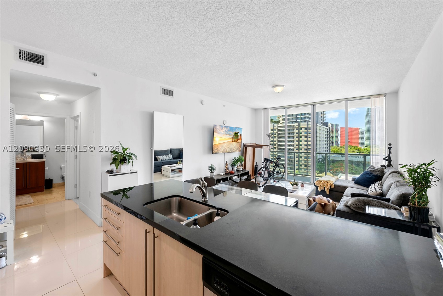 image Axis on Brickell South5