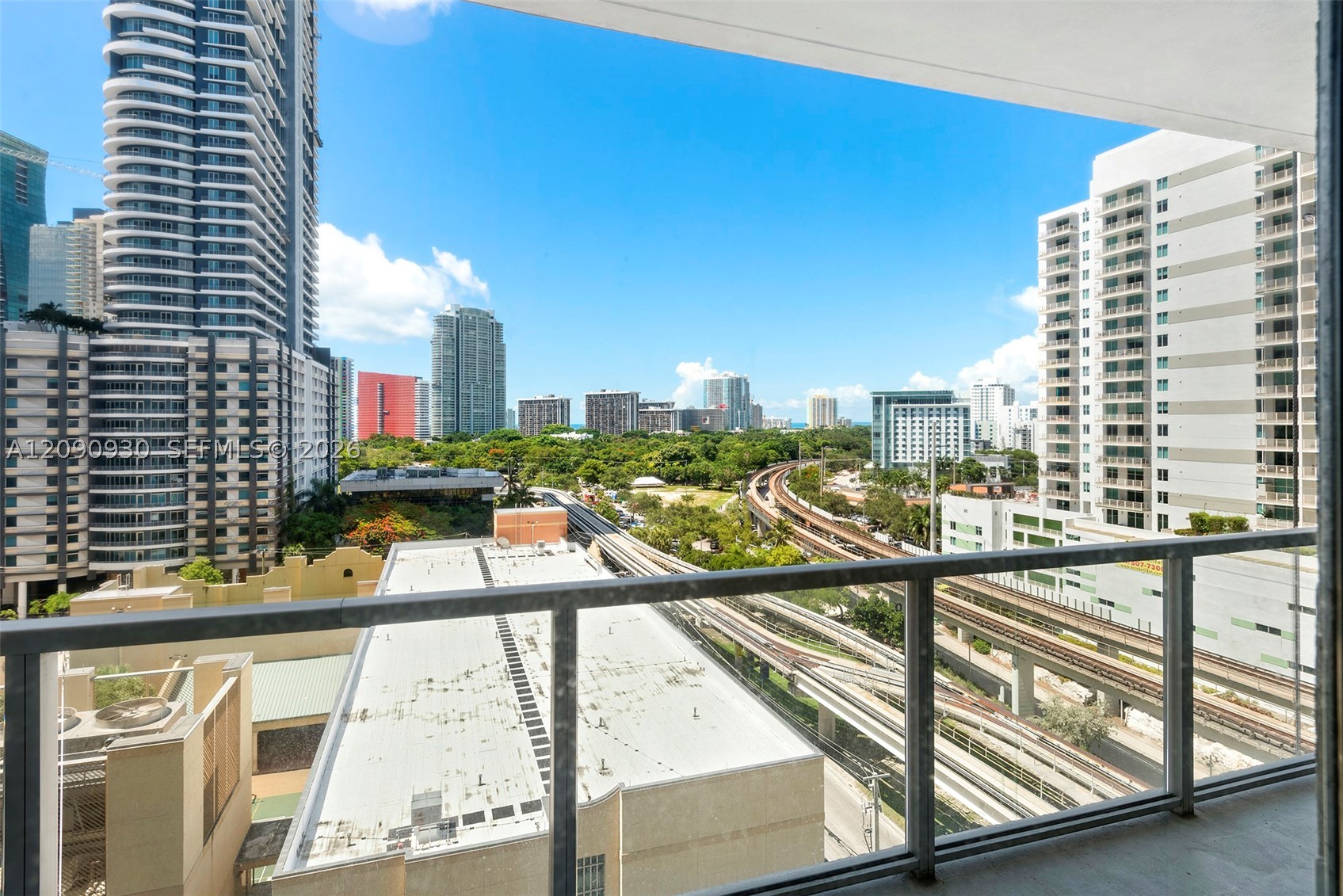 image Axis on Brickell South7