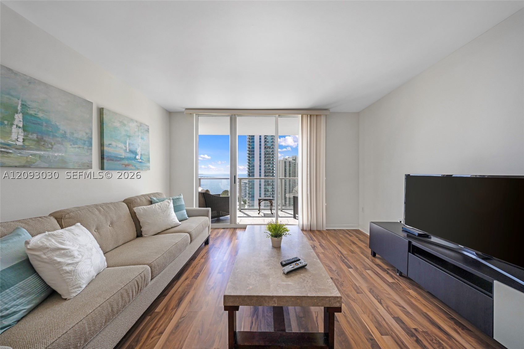image The Mark on Brickell7