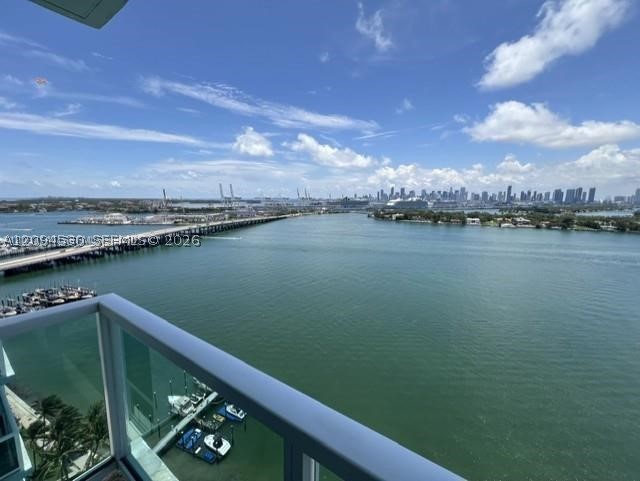 650 West Ave #2109