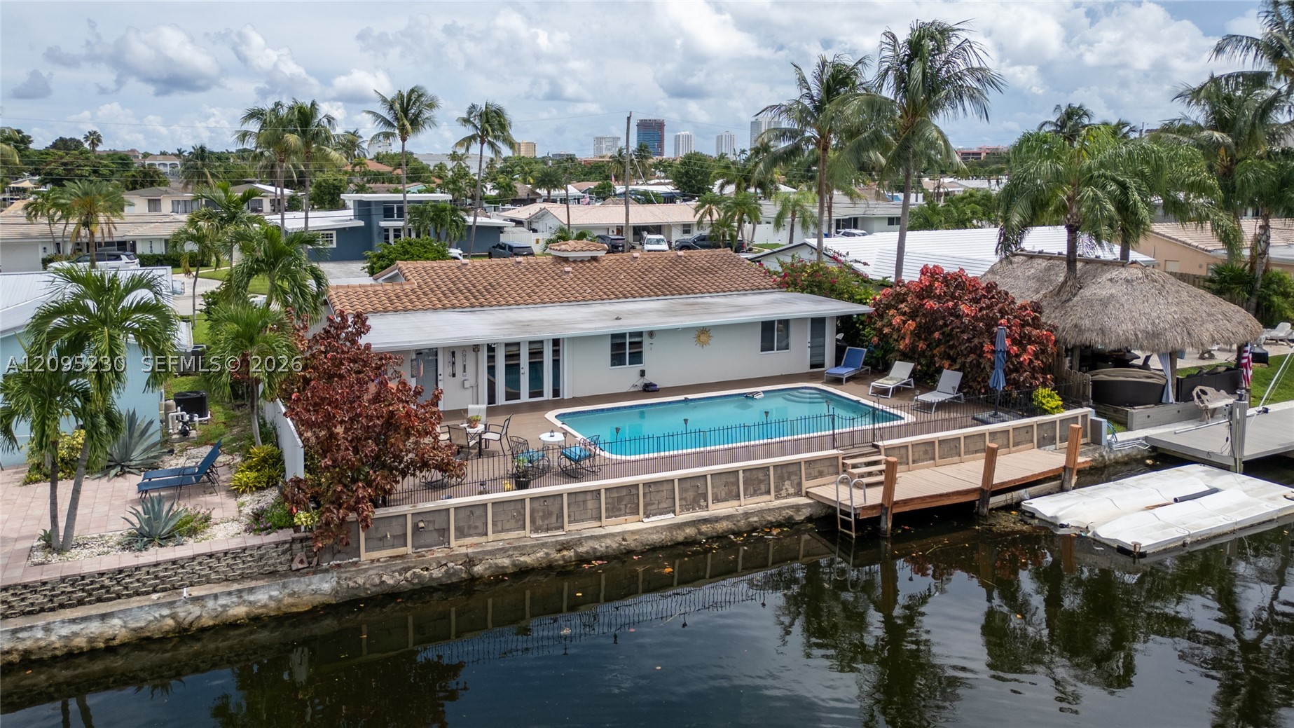 391 SE 16th Ave