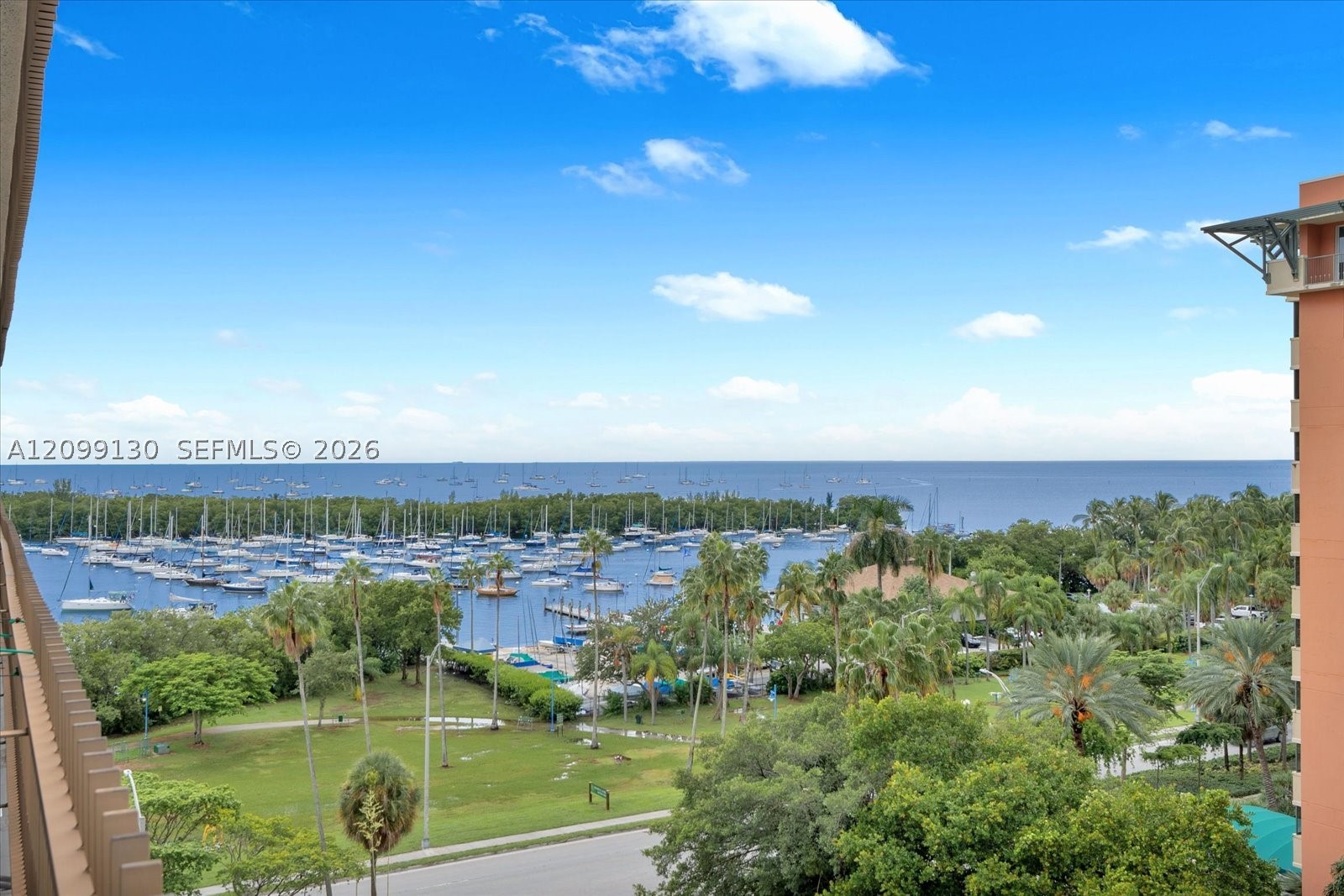 image Yacht Harbour0
