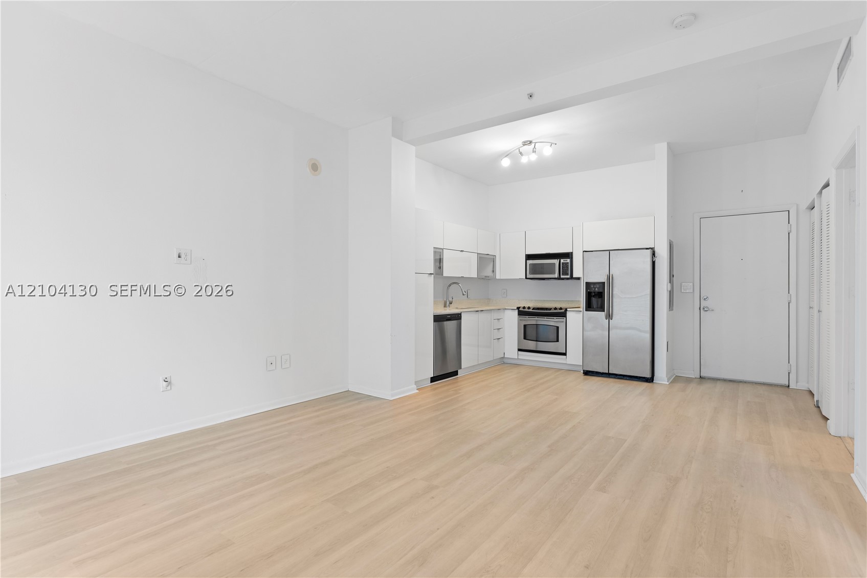 image Loft Downtown I5