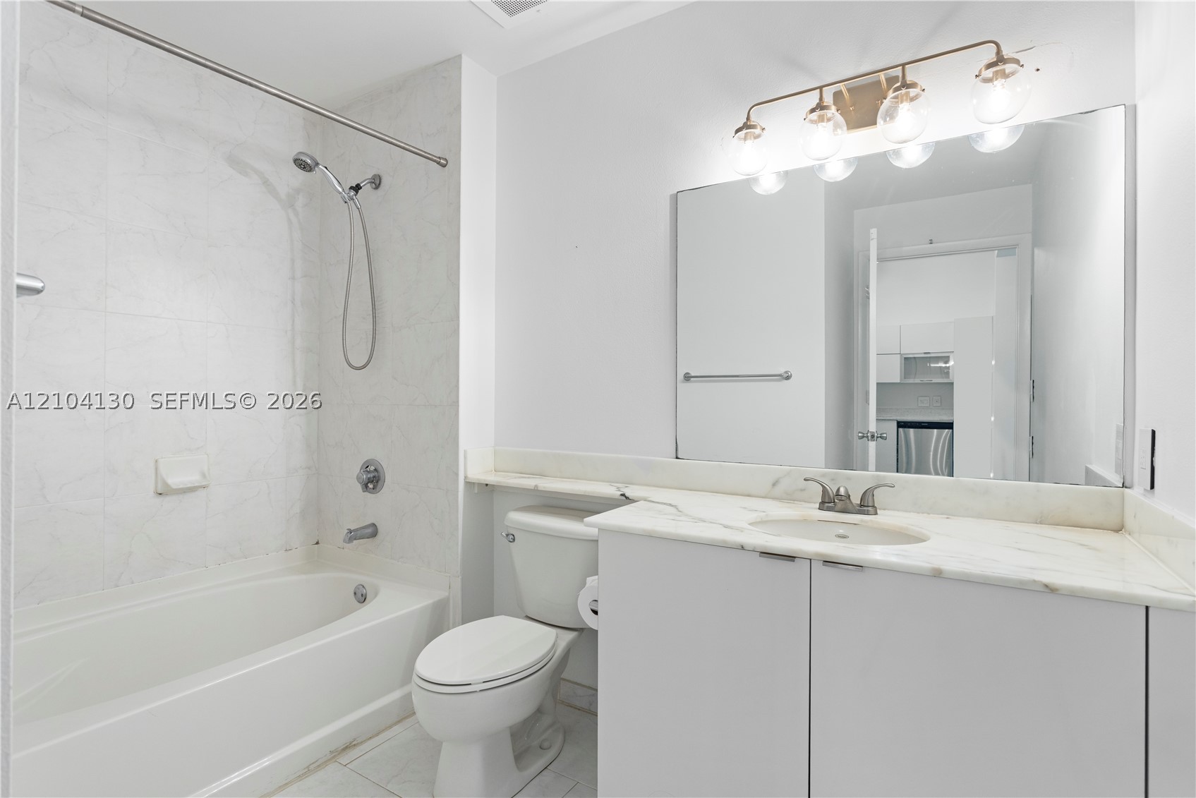 image Loft Downtown I8