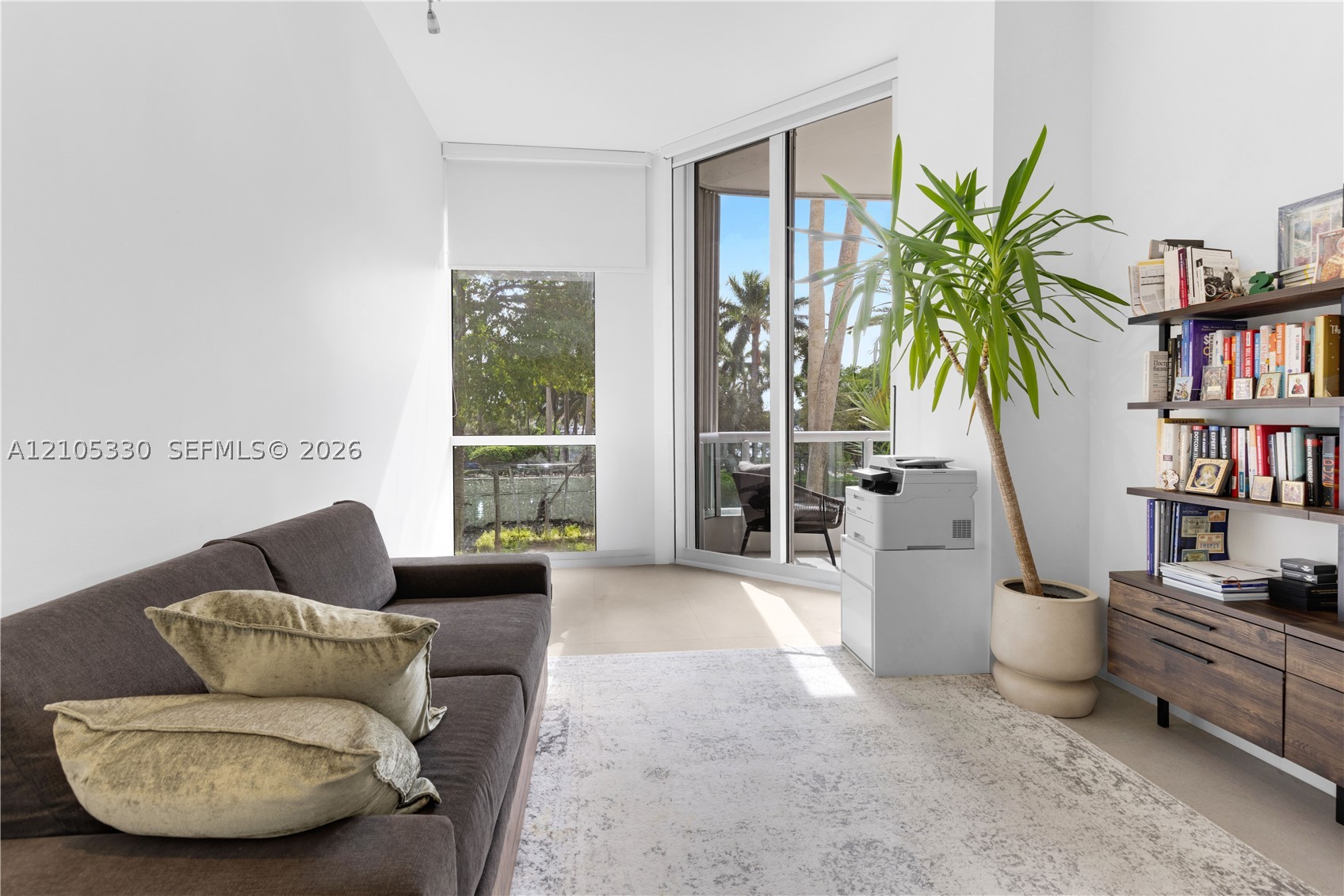 21205 Yacht Clb Dr #304 Aventura, FL 33180