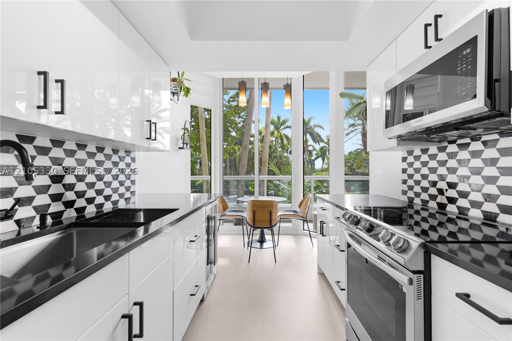 21205 Yacht Clb Dr #304 Aventura, FL 33180