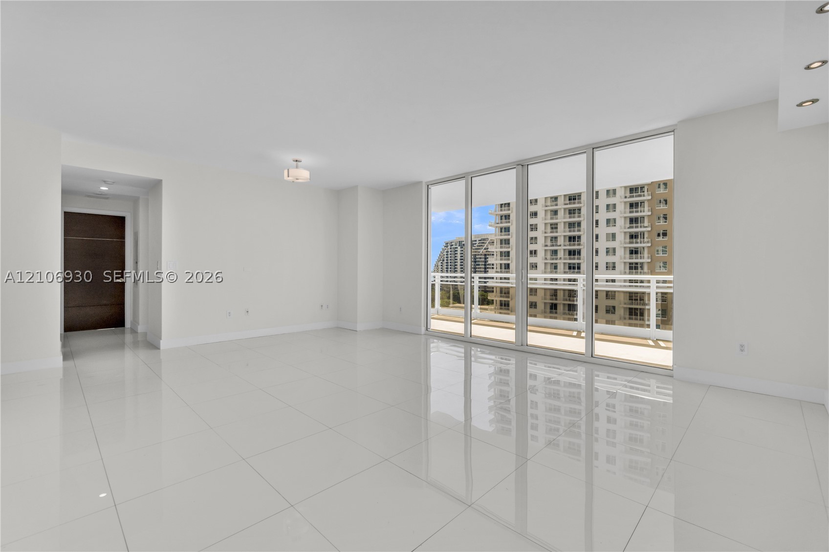 901 Brickell Key Blvd #1103 Miami, FL 33131