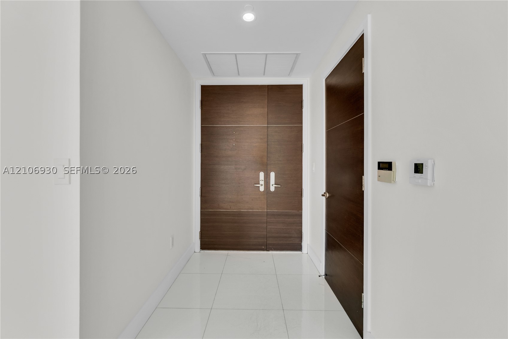 901 Brickell Key Blvd #1103 Miami, FL 33131