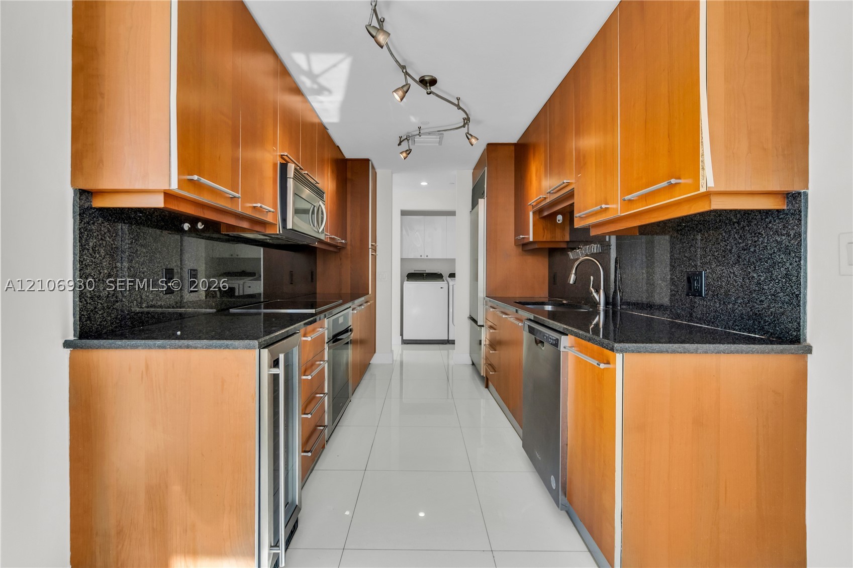 901 Brickell Key Blvd #1103 Miami, FL 33131